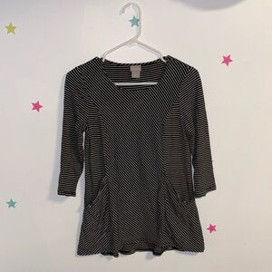 Chico’s Tunic Top 3/4 Sleeve Blouse, Black & White Stripes, Front Pockets